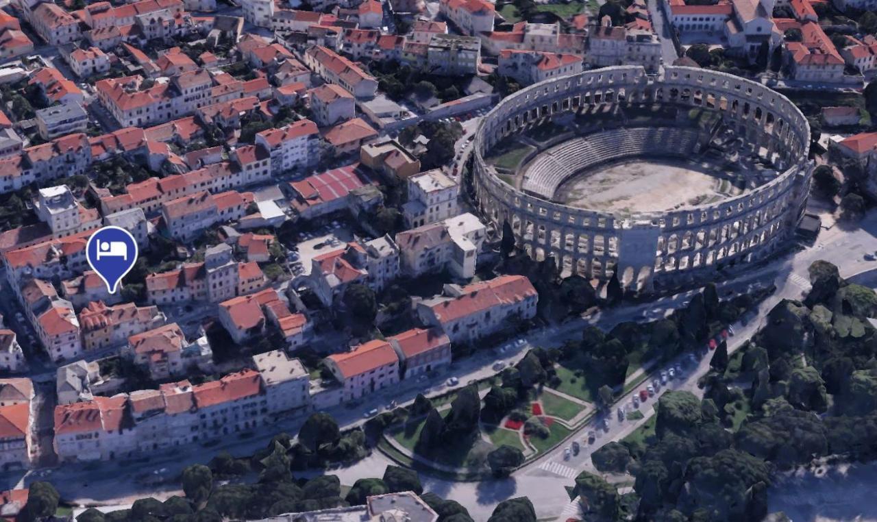 Ferienwohnung Nina Colosseum Pula Exterior foto